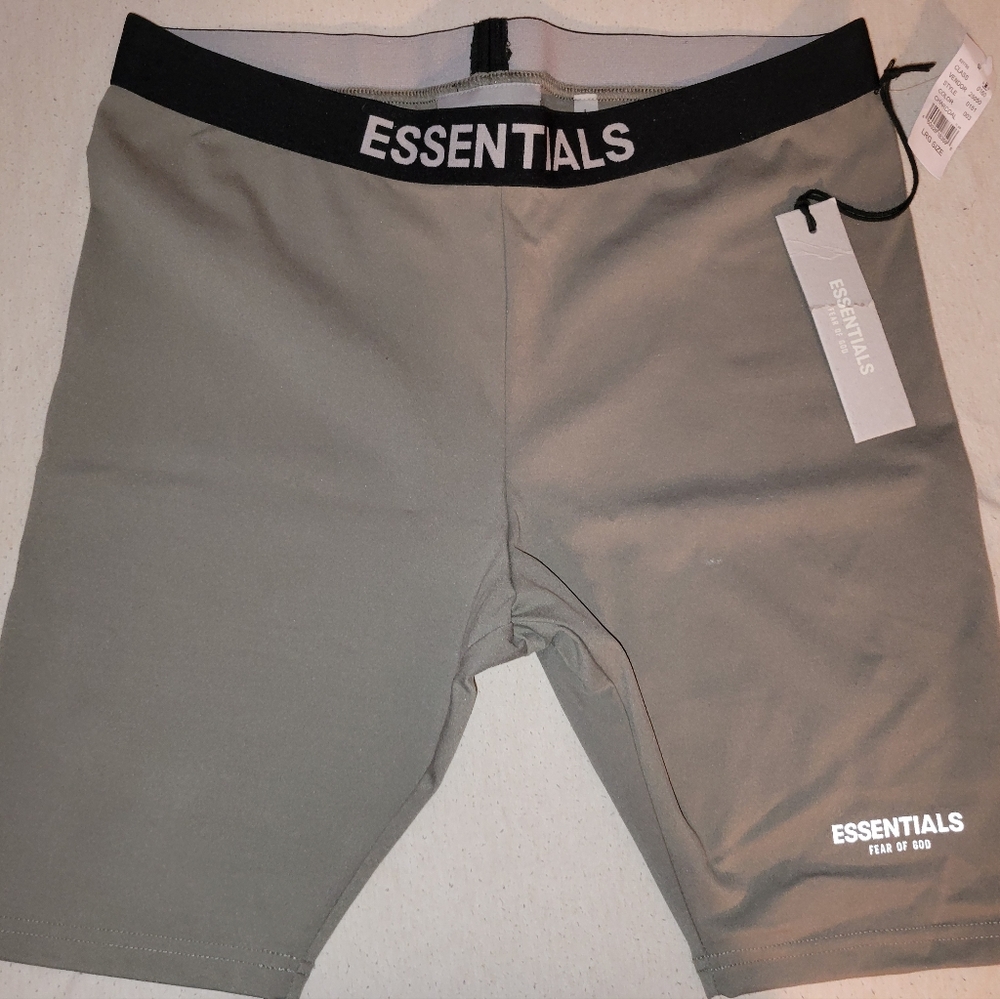 Essential fear of god biker shorts